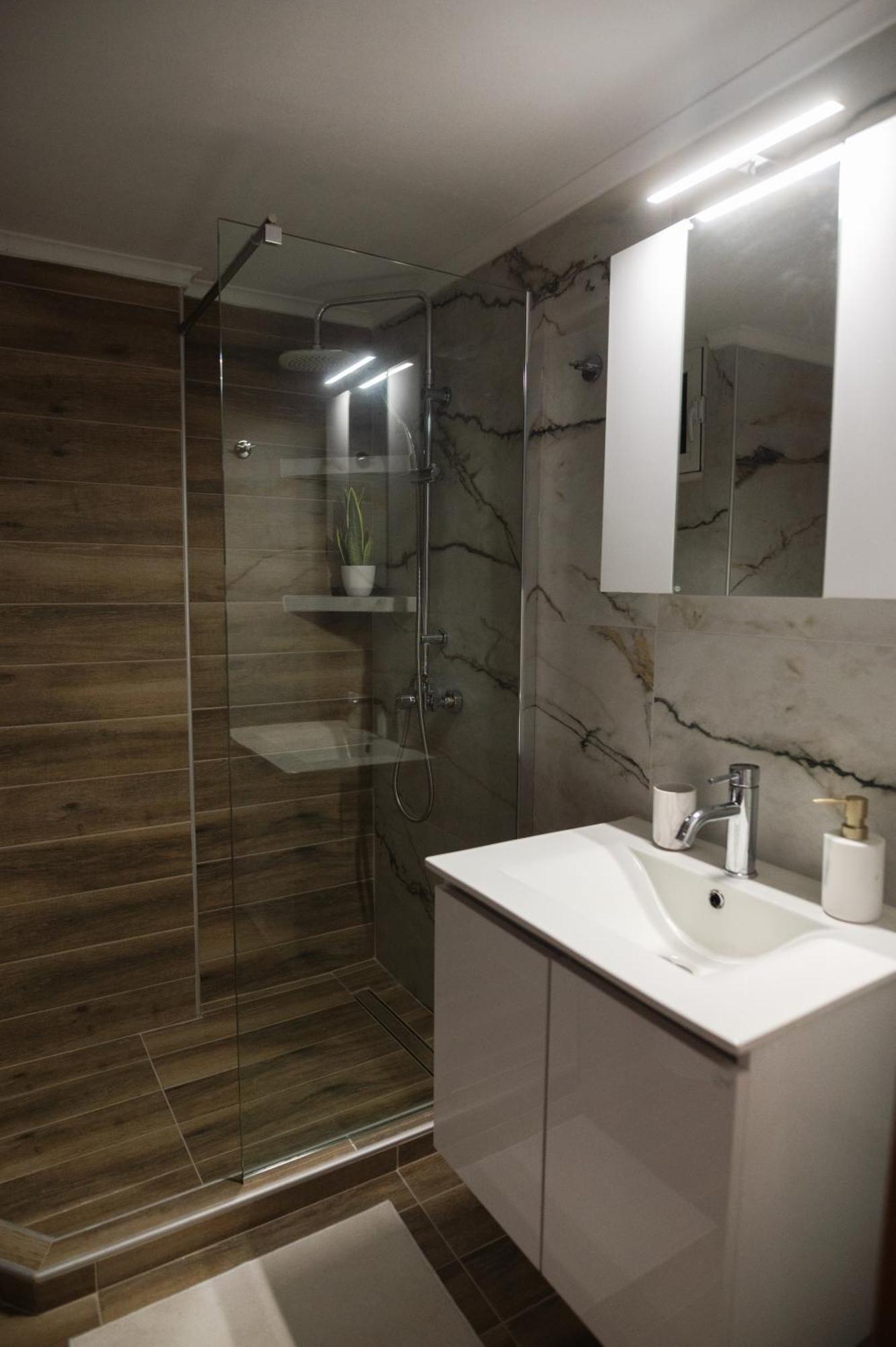 Sapphire Majesty Suite By Heaven'S Hall Luxury Suites Aleksandropolis Zewnętrze zdjęcie